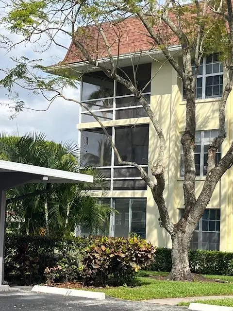 5500 Tamberlane Circle #305, Palm Beach Gardens, FL 33418 - #2