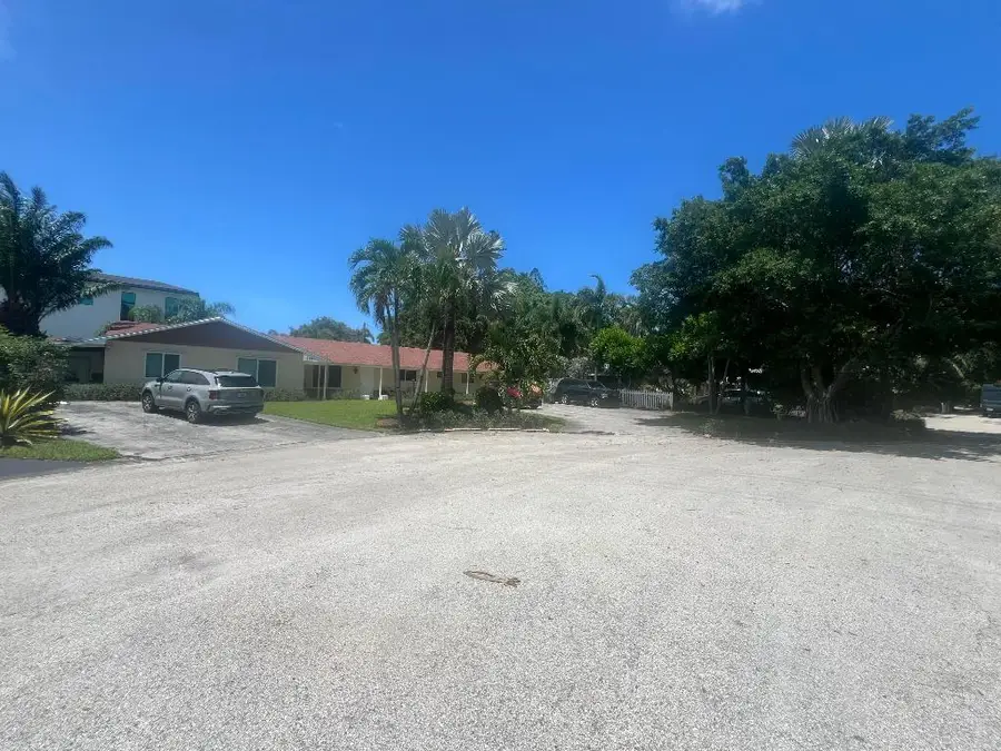 2081 Joy Rene Lane, North Palm Beach, FL 33408 - #3