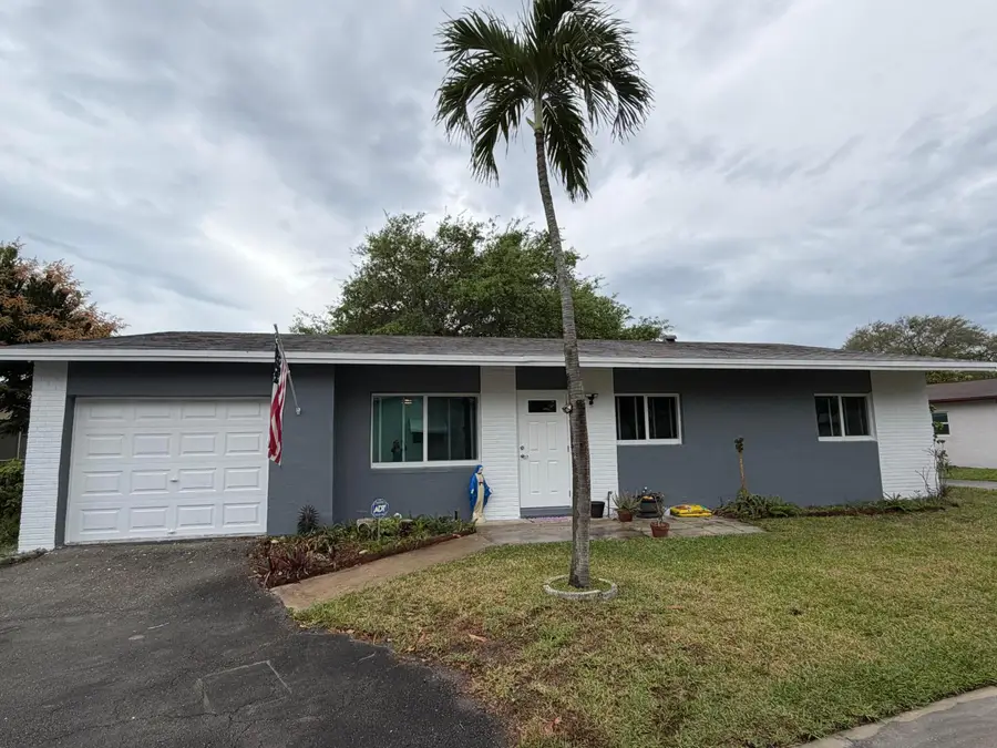 2615 SW Natura Avenue, Deerfield Beach, FL 33441 - #2