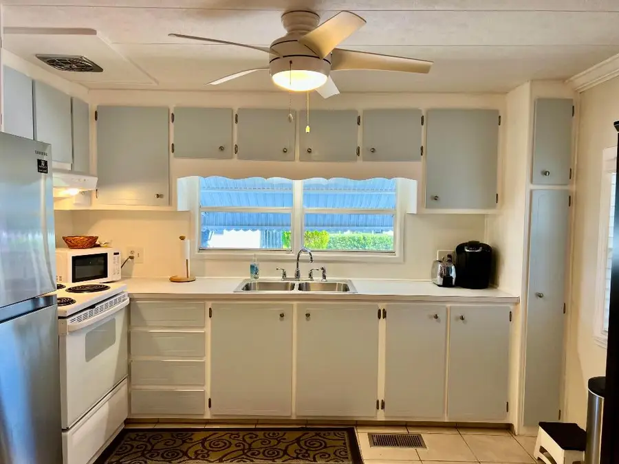 1552 S 33rd Road, Hollywood, FL 33021 - #3