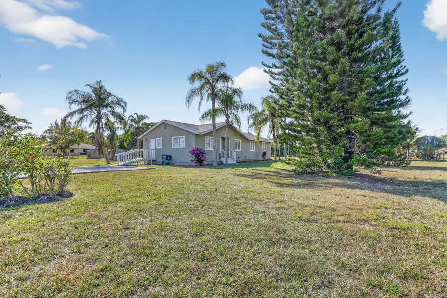 17296 W Sycamore Drive W, The Acreage, FL 33470 - #3