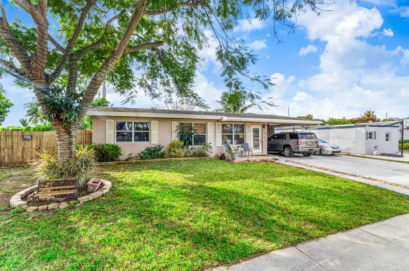 305 Henthorne Drive, Lake Worth Beach, FL 33461 - #3