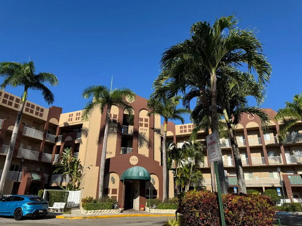 7715 Southampton Terrace #405, Tamarac, FL 33321 - #1