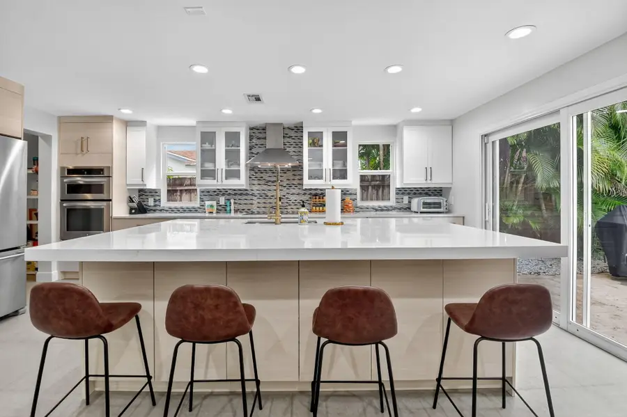 3957 NW 7th Court, Delray Beach, FL 33445 - #2