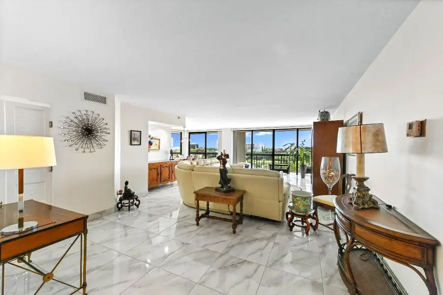 1900 Consulate Place #604, West Palm Beach, FL 33401 - #2