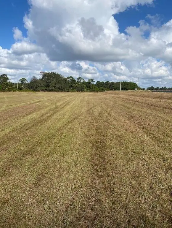 564 SE 40th Avenue, Okeechobee, FL 34974 - #2