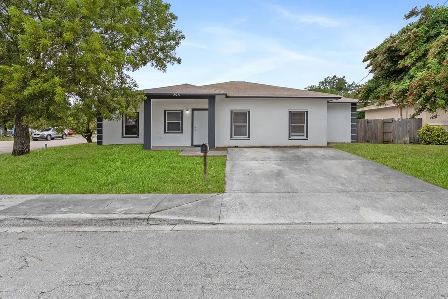 3011 Avenue M, Riviera Beach, FL 33404 - #2