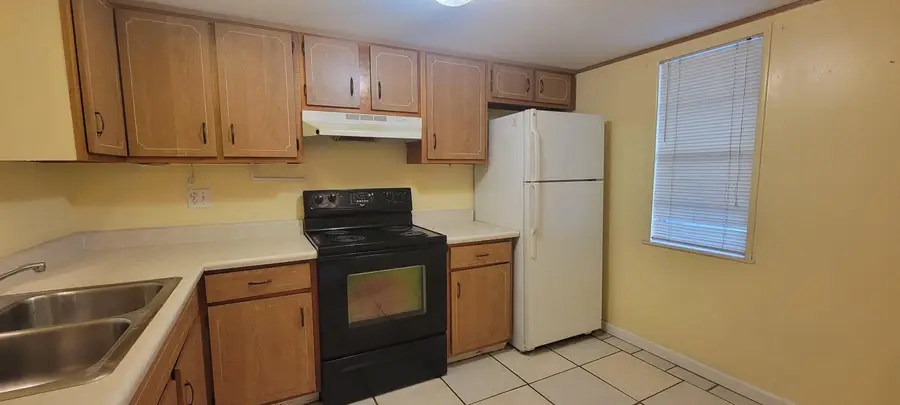 2302 Sunrise Boulevard #1-103, Fort Pierce, FL 34982 - #3