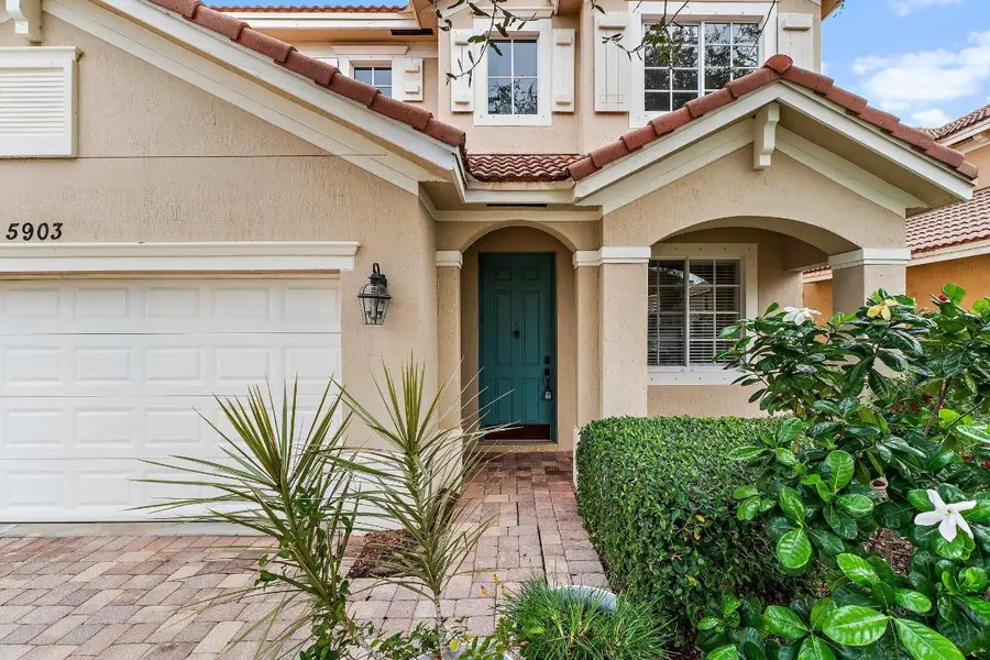 5903 SE Crooked Oak Avenue, Hobe Sound, FL 33455 - #2