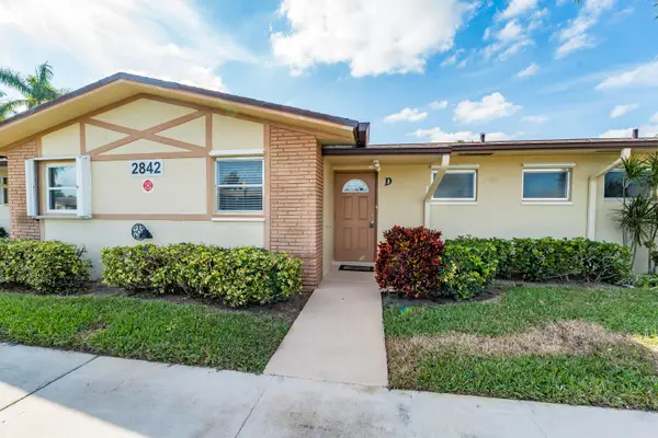 2842 Crosley Drive W #D, West Palm Beach, FL 33415