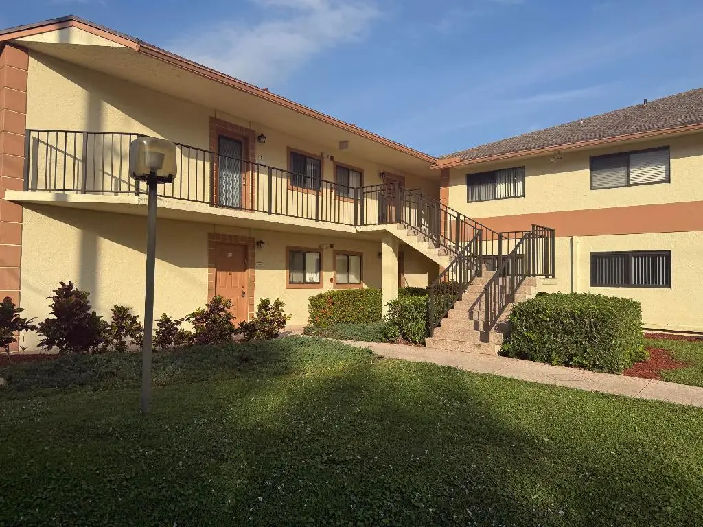 15401 Pembridge Avenue #38, Delray Beach, FL 33484 - #1