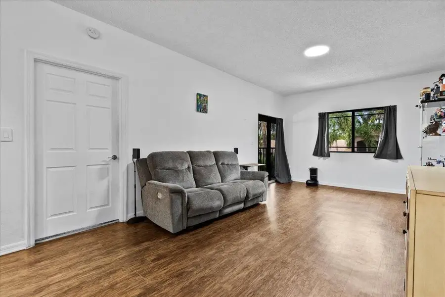 2804 Sarento Place #303, Palm Beach Gardens, FL 33410 - #3