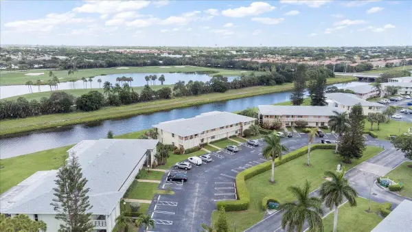 1905 NW 18th Street #101, Delray Beach, FL 33445