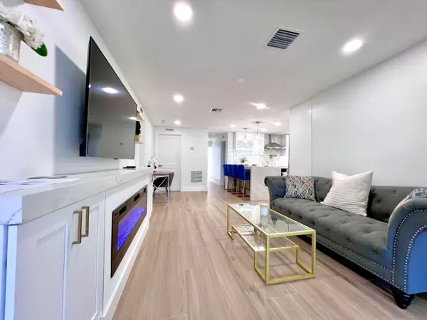 118 SW 9th Avenue #- Income $4,375, Delray Beach, FL 33444