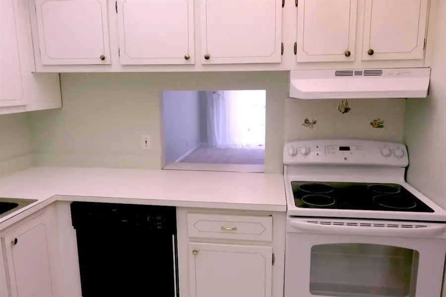 470 Executive Center Drive #2k, West Palm Beach, FL 33401 - #3