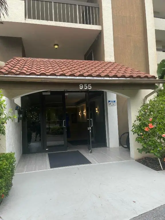 955 Egret Circle #411, Delray Beach, FL 33444 - #1