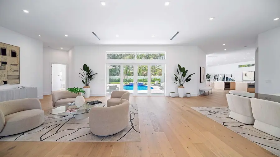 119 NE 10th Street, Delray Beach, FL 33444 - #3