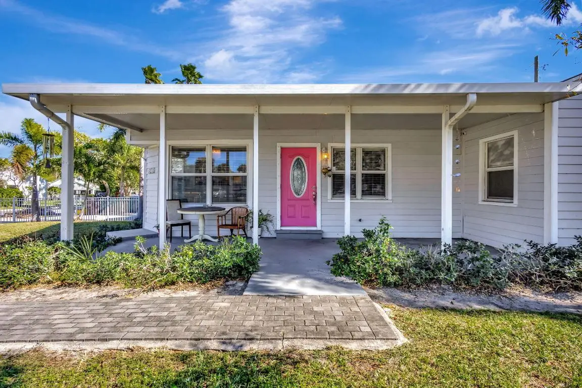 736 Rockland Drive, West Palm Beach, FL 33405 - #1