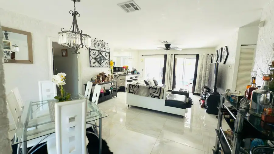 230 NE 25th Street, Pompano Beach, FL 33064 - #2