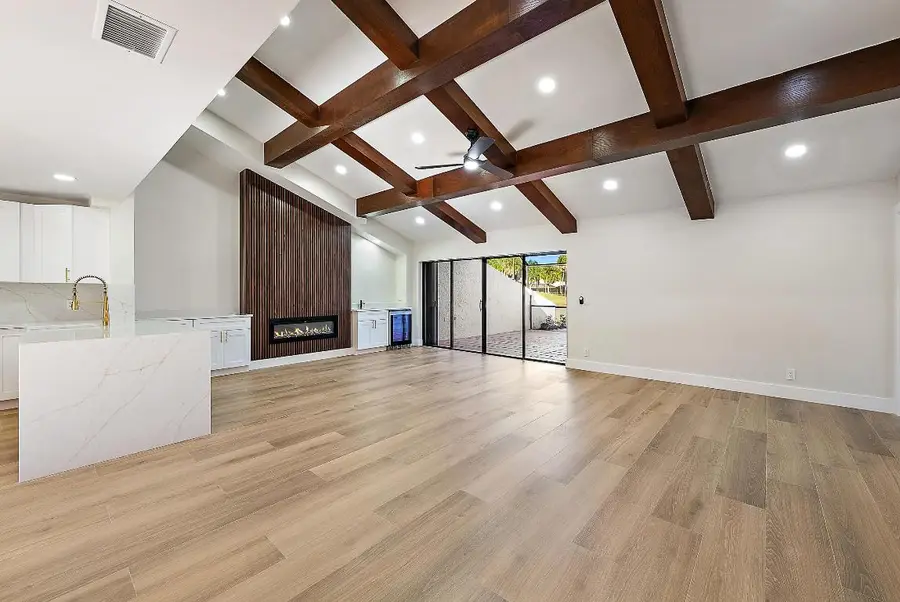 37 Edinburgh Drive, Palm Beach Gardens, FL 33418 - #3