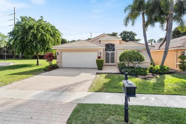 6518 Via Trento, Delray Beach, FL 33446