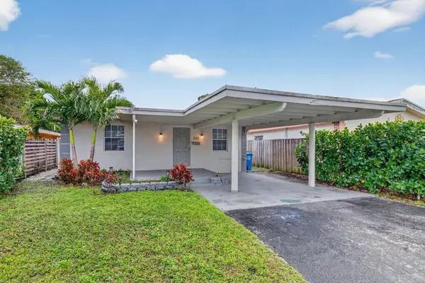 698 NE 36th Street, Oakland Park, FL 33334