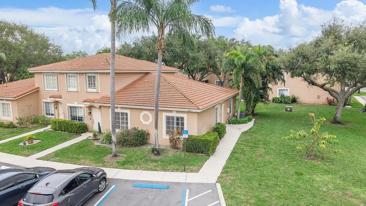 9927 Kamena Circle, Boynton Beach, FL 33436 - #1