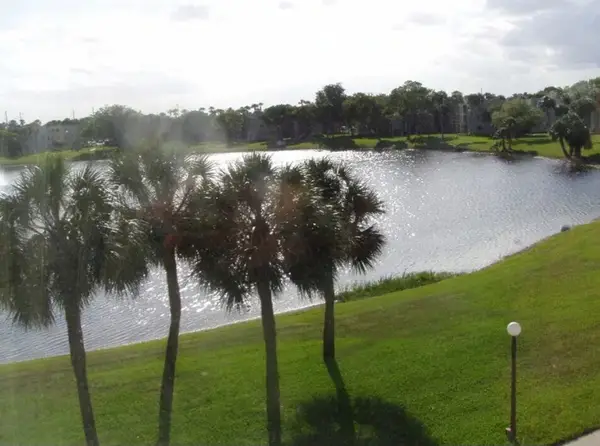 5130 Las Verdes Circle #307, Delray Beach, FL 33484