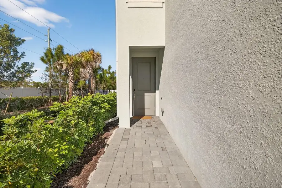 5624 SE Edgewater Circle, Stuart, FL 34997 - #3