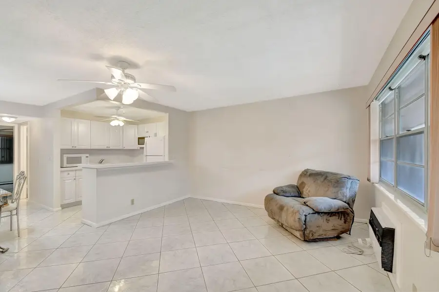 70 Camden C, West Palm Beach, FL 33417 - #2