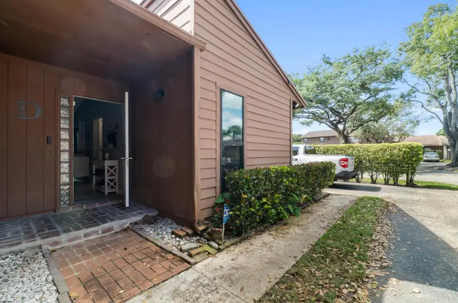 6194 Pine Tree Lane #D, Tamarac, FL 33319 - #3