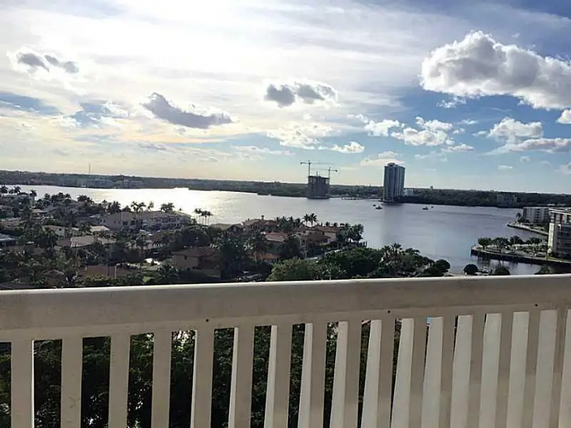 2000 Island Boulevard #1107, Aventura, FL 33160 - #3