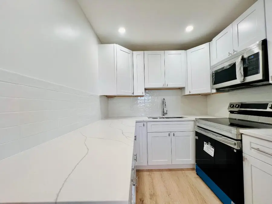 130 Chatham F, West Palm Beach, FL 33417 - #3