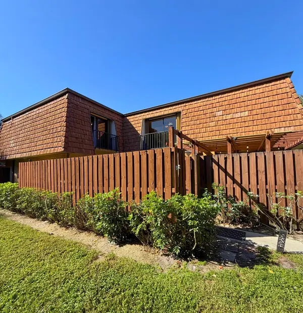 512 5th Lane, Greenacres, FL 33463