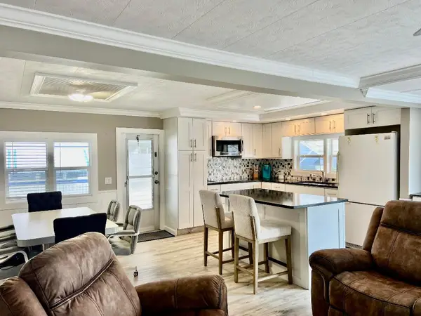 1554 S 33rd Road, Hollywood, FL 33021