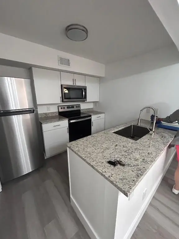 8560 NE Pineverde Lane, Jacksonville, FL 32244