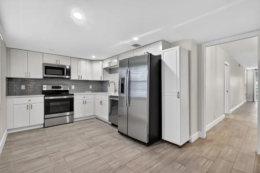 545 Oaks Lane #409, Pompano Beach, FL 33069 - #2