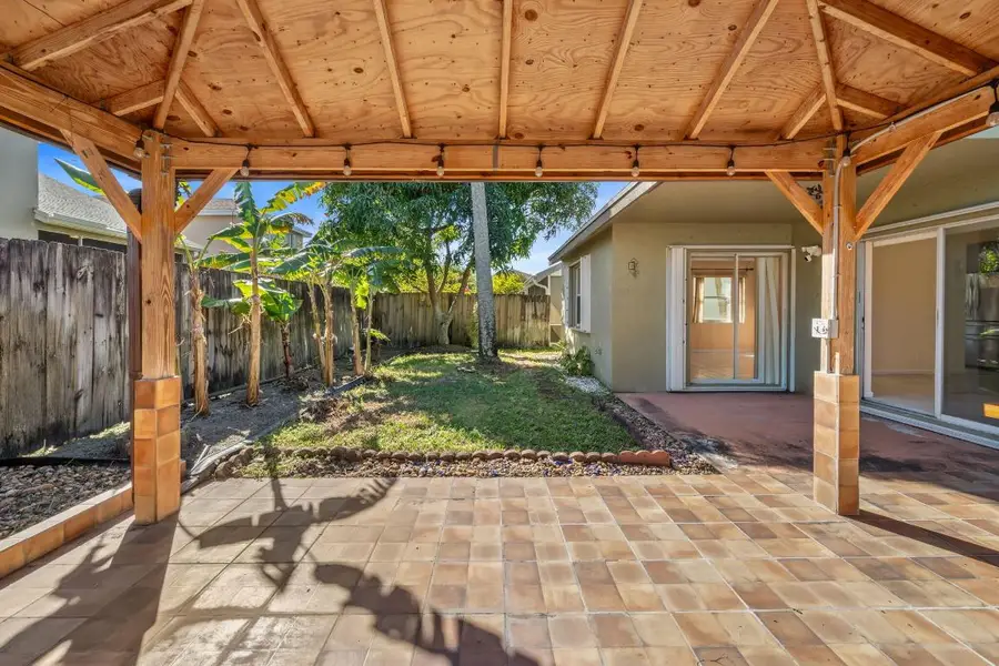 113 Cypress Lane, West Palm Beach, FL 33411 - #3