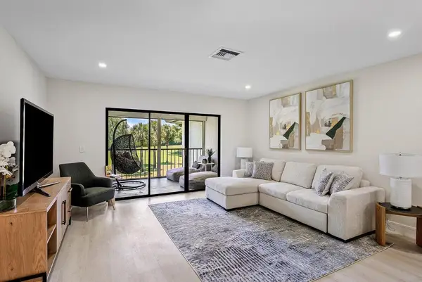 20 Southport Lane #D, Boynton Beach, FL 33436