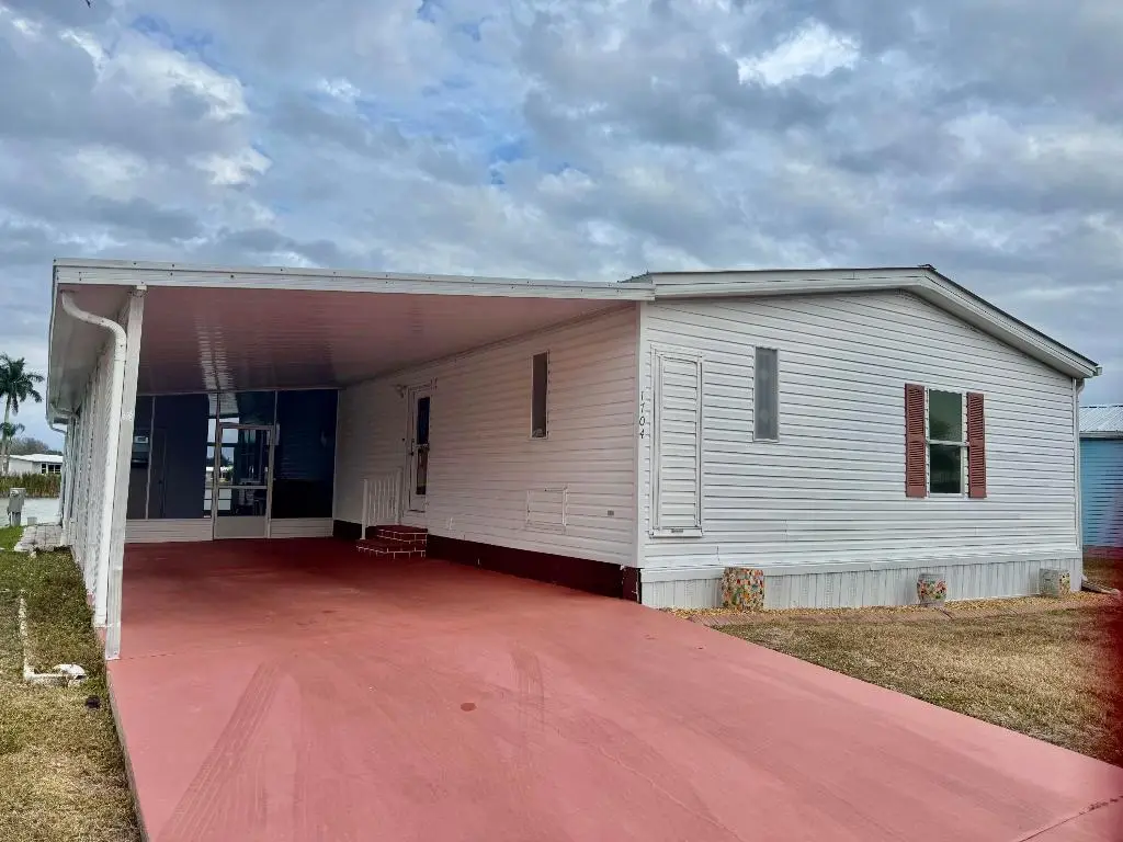 1704 SW 35th Circle, Okeechobee, FL 34974 - #1