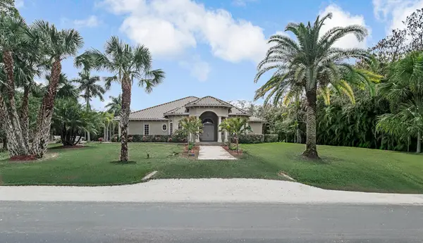 16684 62nd Road N, The Acreage, FL 33470