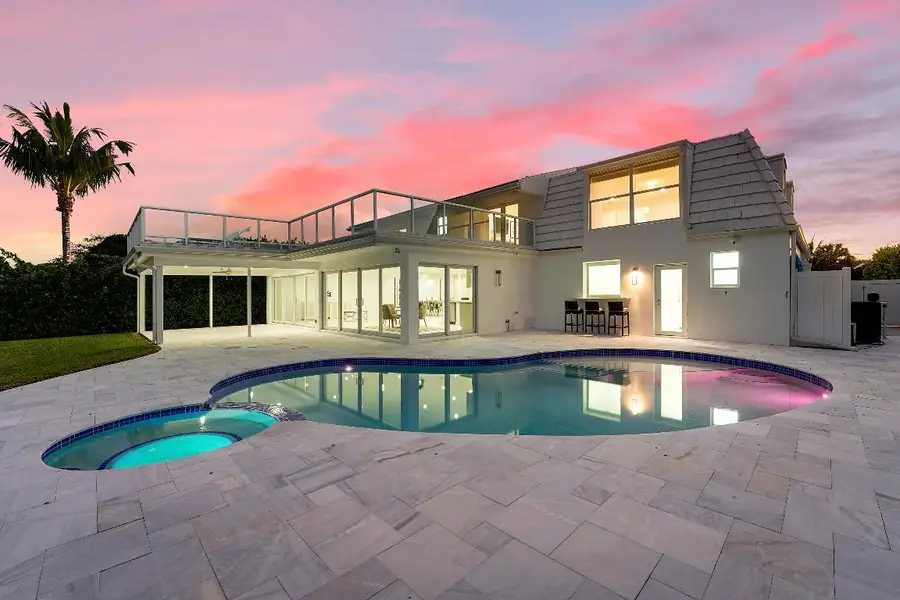 7150 W Lake Drive, West Palm Beach, FL 33406 - #2