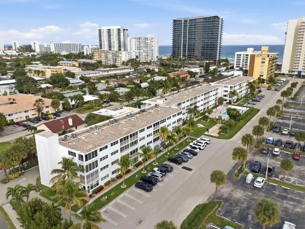 3221 NE 8th Street #F305, Pompano Beach, FL 33062