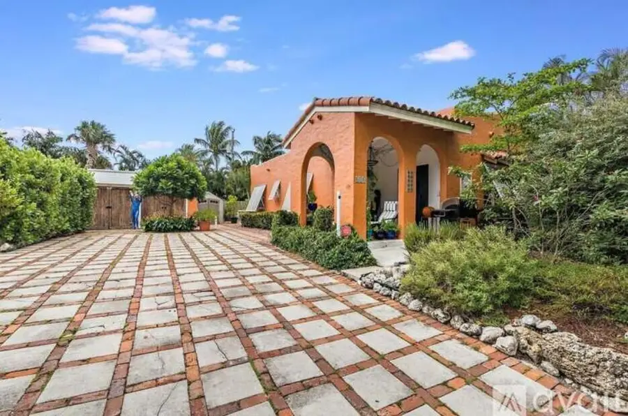 616 Claremore Drive, West Palm Beach, FL 33401 - #3