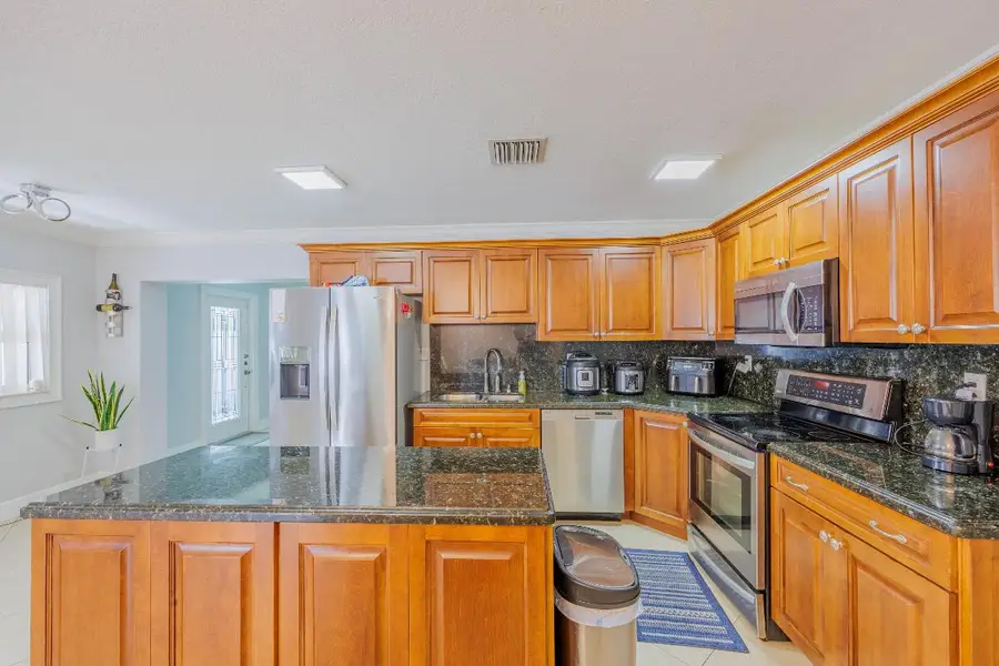 2578 Kentucky Street, West Palm Beach, FL 33406 - #2