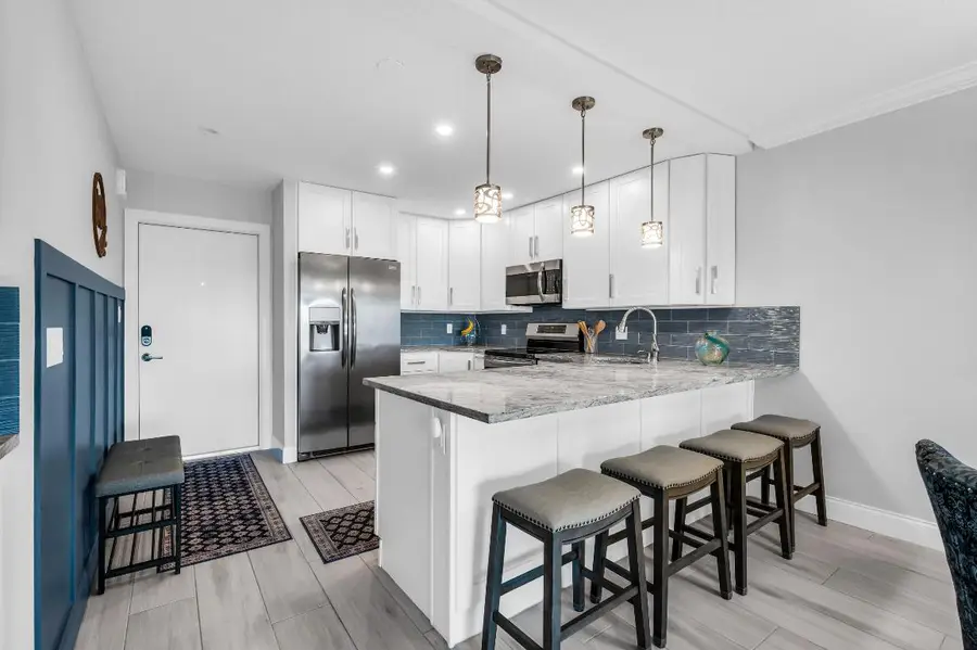 390 N Federal Highway #404, Deerfield Beach, FL 33441 - #2