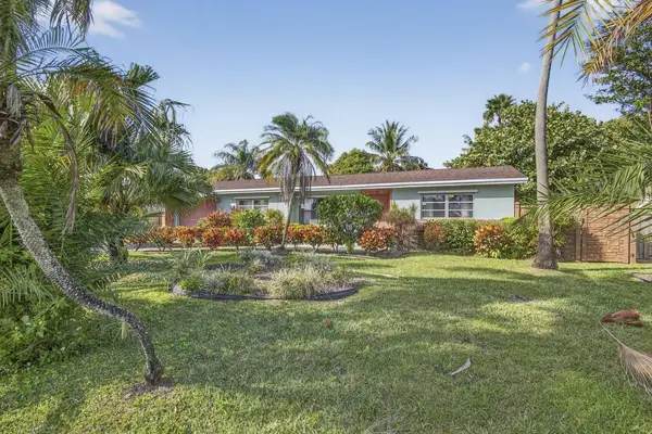 729 W Kalmia Drive, West Palm Beach, FL 33403