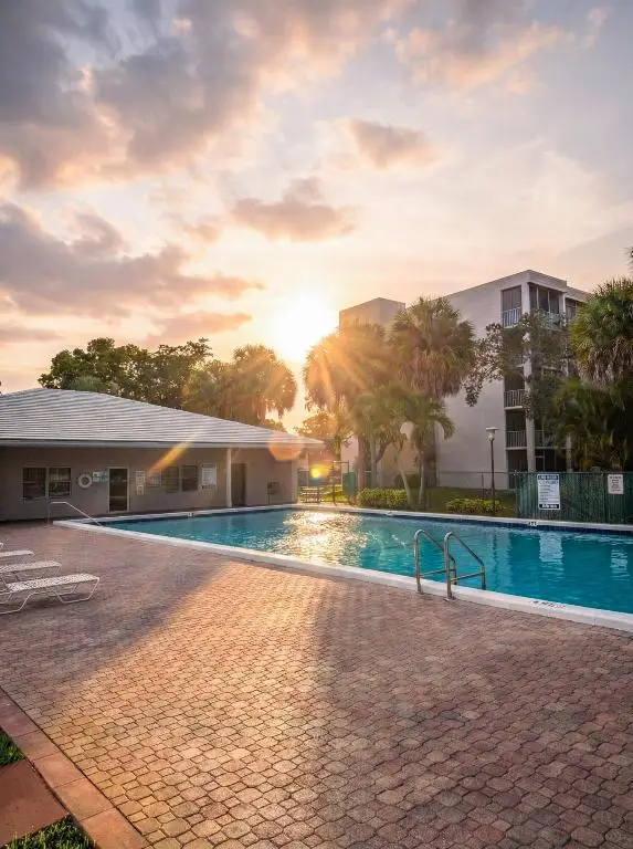 1100 NW 87th Avenue #405, Coral Springs, FL 33071 - #2