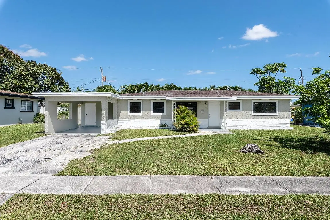 1040 Long Island Avenue, Fort Lauderdale, FL 33312 - #1
