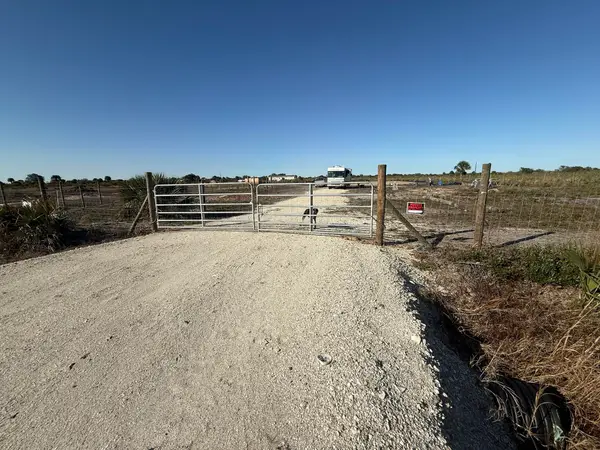 21377 NW 276th Street, Okeechobee, FL 34972